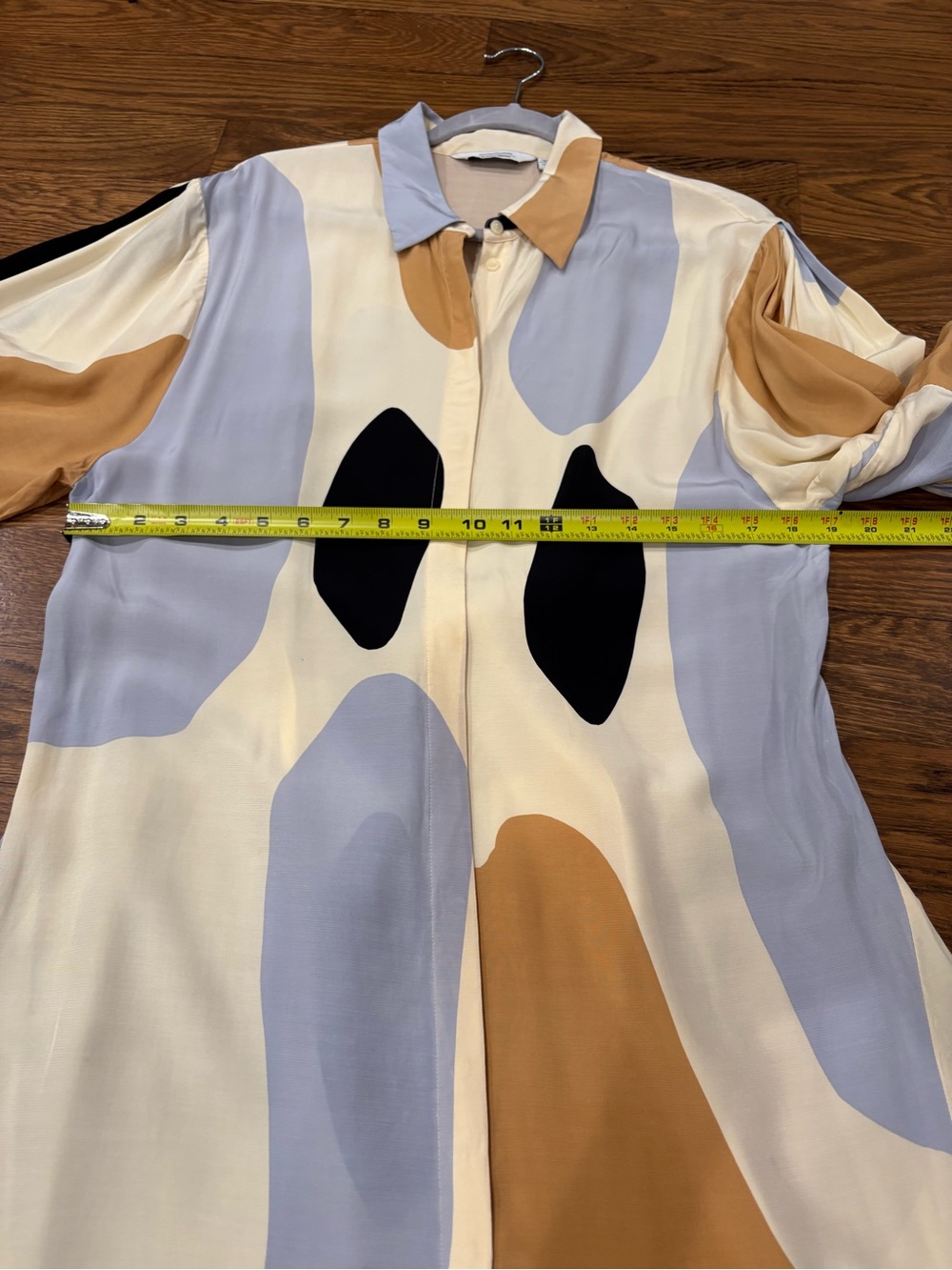 & Other Stories Beige and Cream Patterned Shirt Dress 6 two small stains see pic - Picture 9 of 15